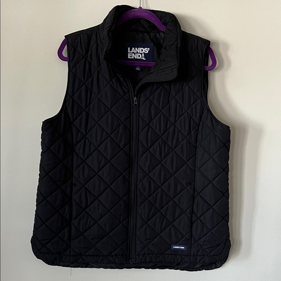 Lands' End Jackets & Blazers - Lands' End Classic Black Quilted Vest